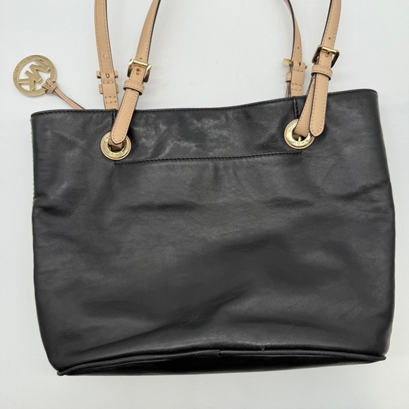 Michael Kors Black Leather Tote Bag Gold Hardware soft S 16. 38T6YTTT8L - Picture 15 of 16